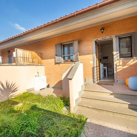 Apartment Ind Vicino Aeroporto Ciampino Roma *