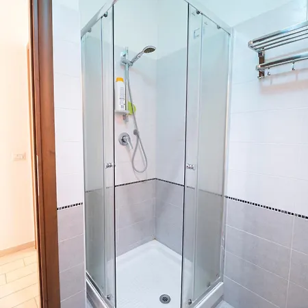 Apartment Ind Vicino Aeroporto Ciampino Roma Marino