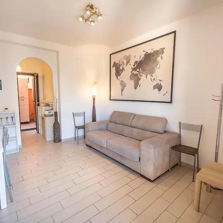 Ind Vicino Aeroporto Ciampino Roma Marino